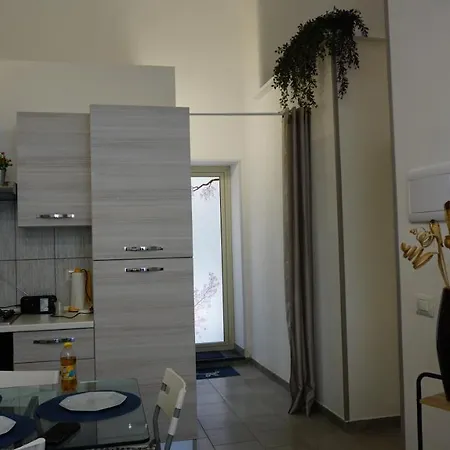 Kiskella's House Apartment
